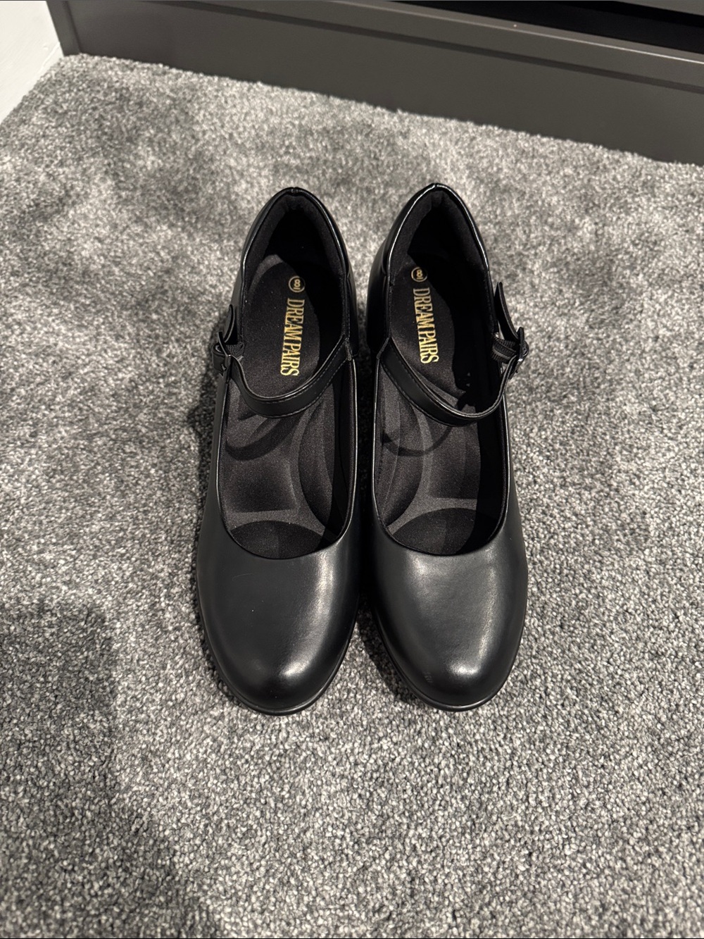 Dream Pairs Black Mary Jane Block Heel with Strap Women’s 8